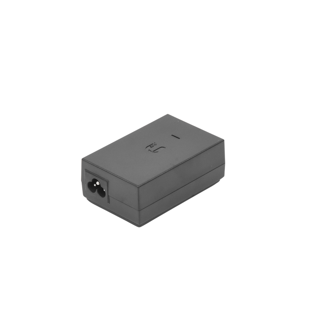 Adaptador PoE Ubiquiti de 24 VDC, 1.0 A con puerto Gigabit - Image 4