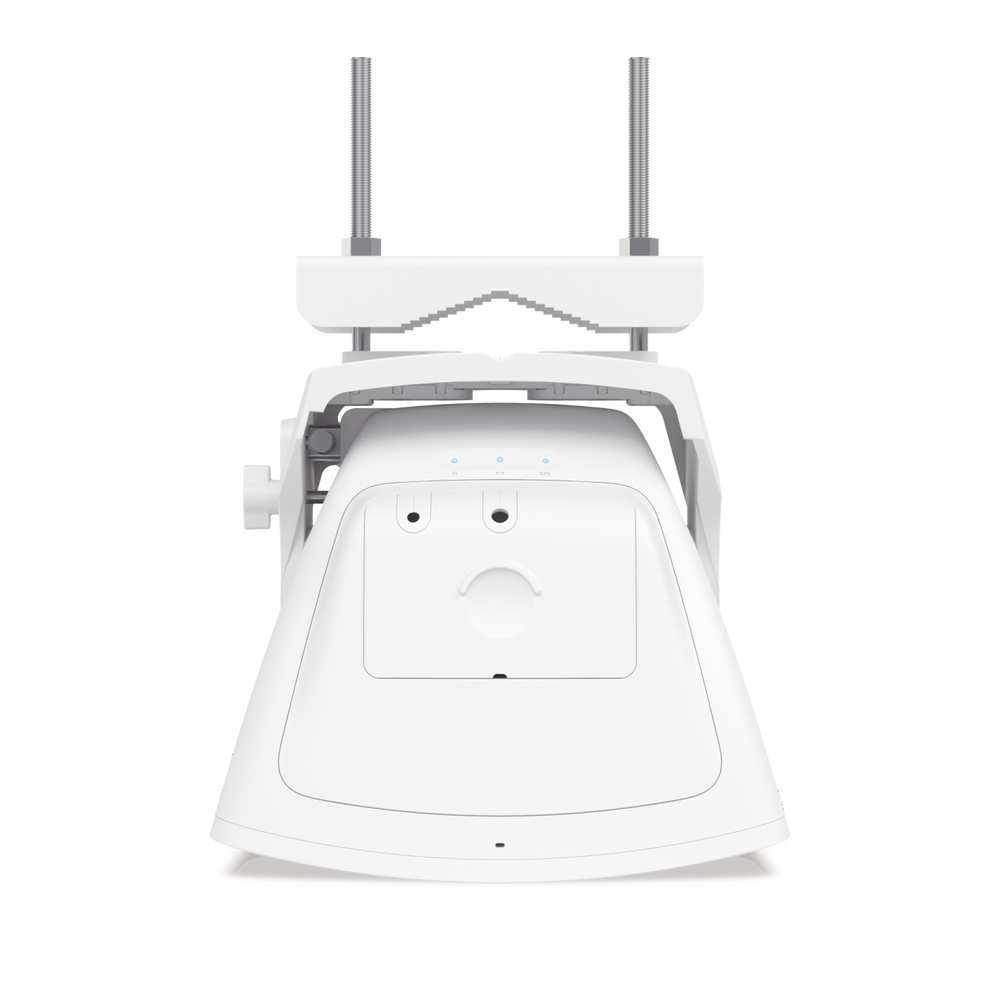 UISP Access Point Multipunto Tecnología Wave en 60 Ghz, hasta 15 estaciones, hasta 5.4 Gbps, respaldo en 5 Ghz. 1 puerto SFP+ 10G, 1 puerto 2.5g Gbps, con GPS - Image 5