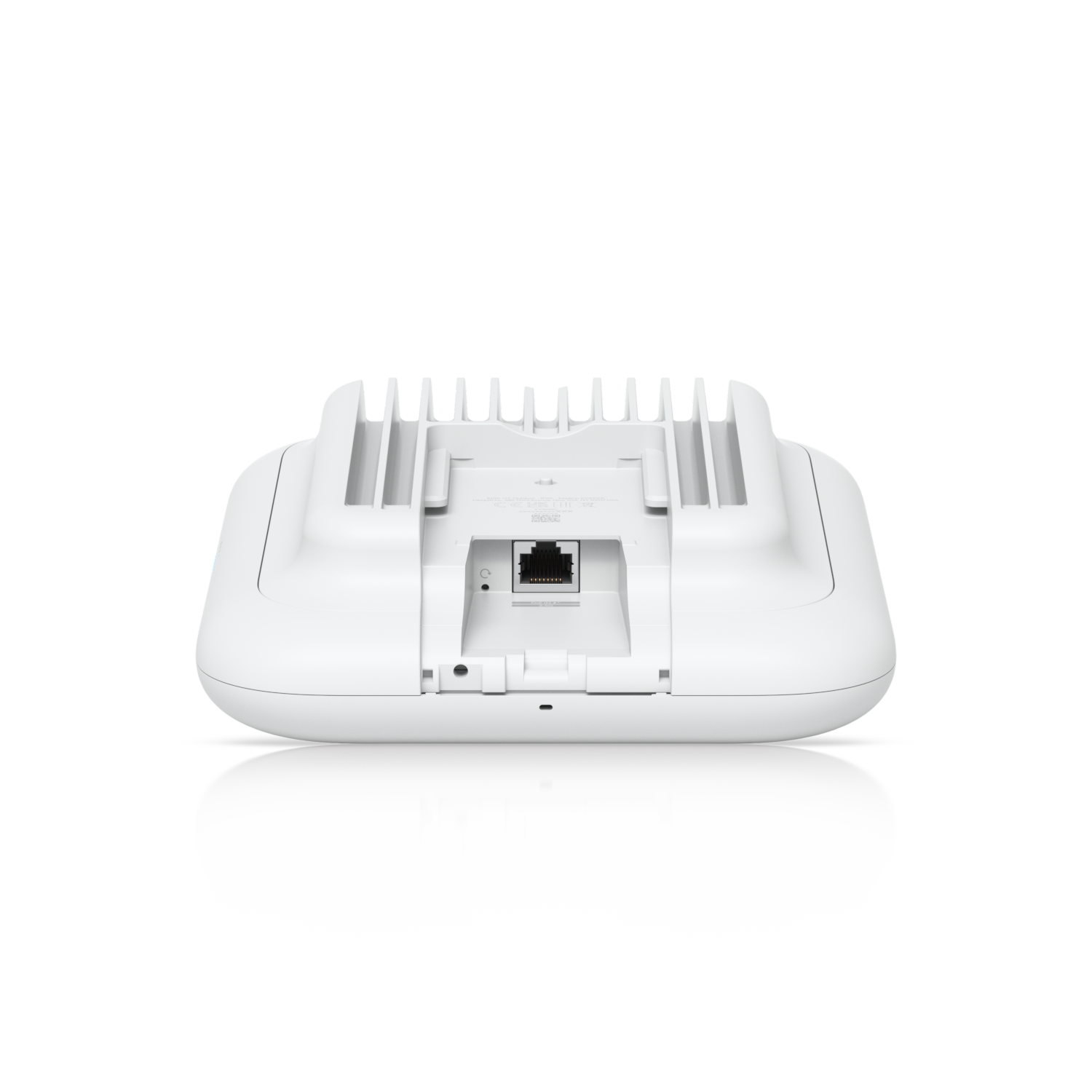 Access Point Ubiquiti UniFi U7-Outdoor / Wi-Fi 7 / Dual Band 2.4 GHz + 5 GHz / 4 Streams Espaciales / Hasta 4.3 Gbps / Cobertura 465 m² / 250+ Clientes / IPX6 / PoE+ / Antena Direccional Integrada / Interior y Exterior - Image 4
